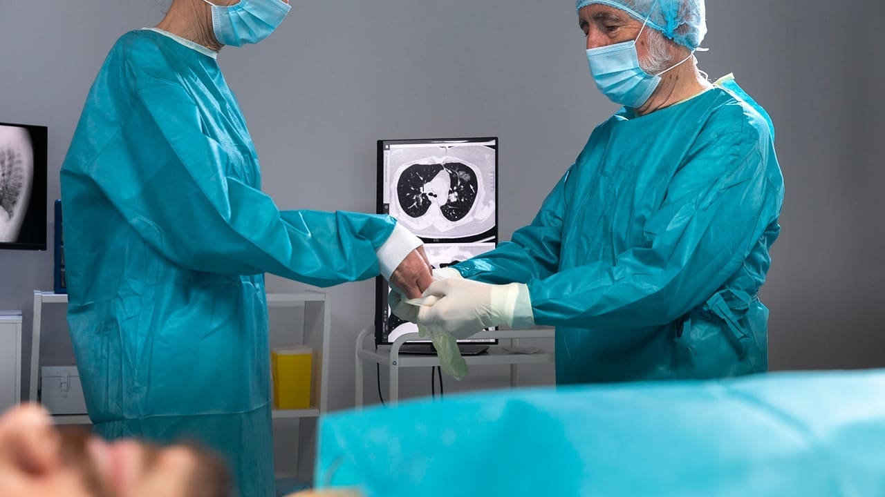 doctors preparing surgical procedure yt thumbnail 1280 720 LIV Hospital