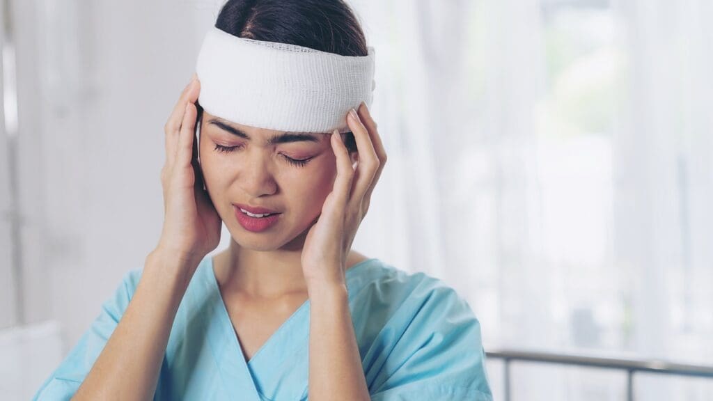 Craniotomy Recovery: 9 Key Facts About Healing, Swelling & Recovery Time