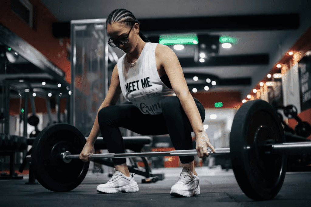 Benefits of Weightlifting: 10 Best, Simple, Amazing Perks