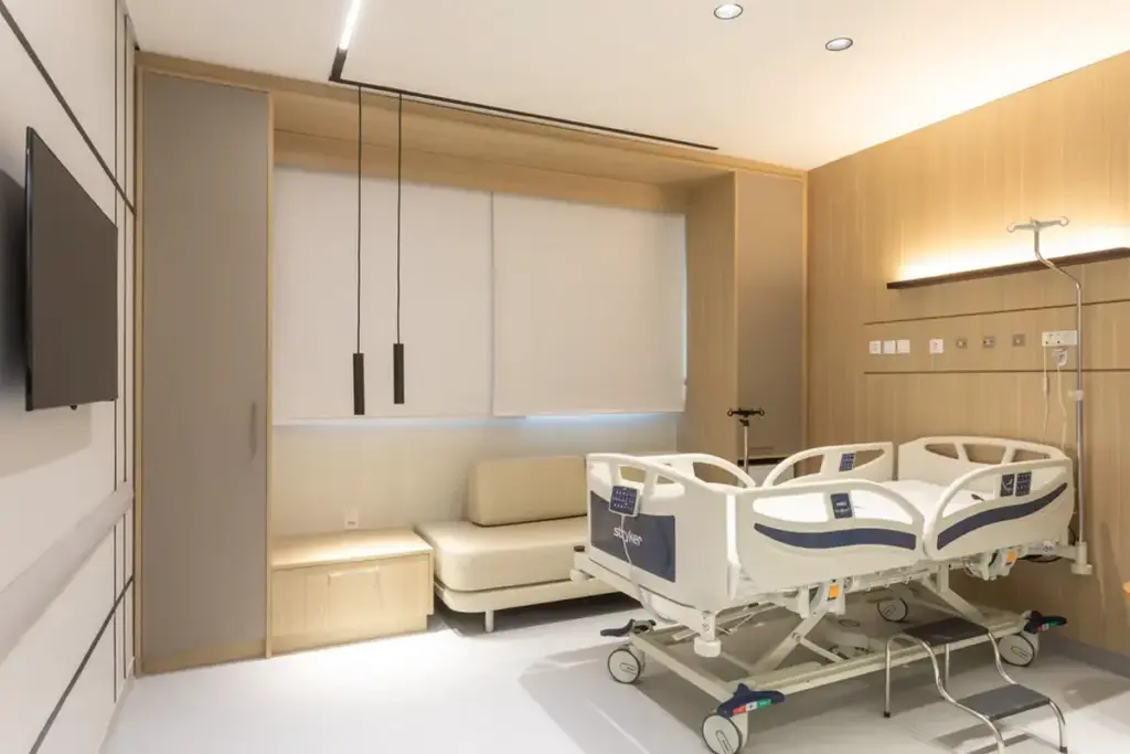 Urinary Retention Meds: Elderly Risks